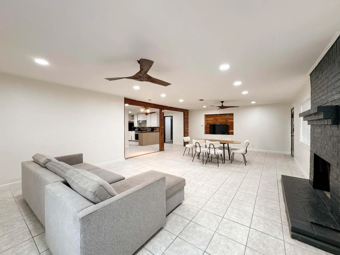 Photo of 435 County Road 3310