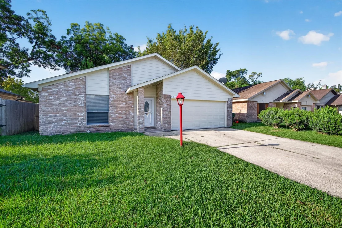 Photo of 634 Walston Lane