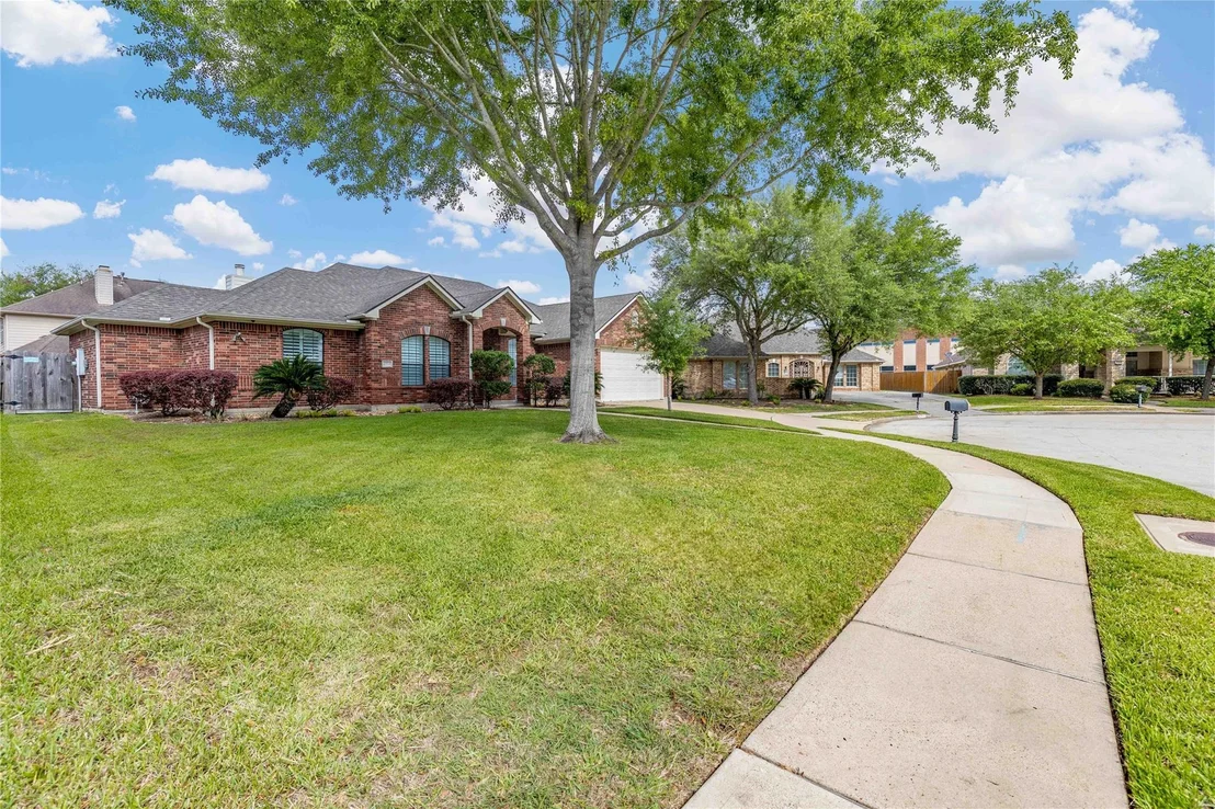 Photo of 4223 Bear Creek Trace