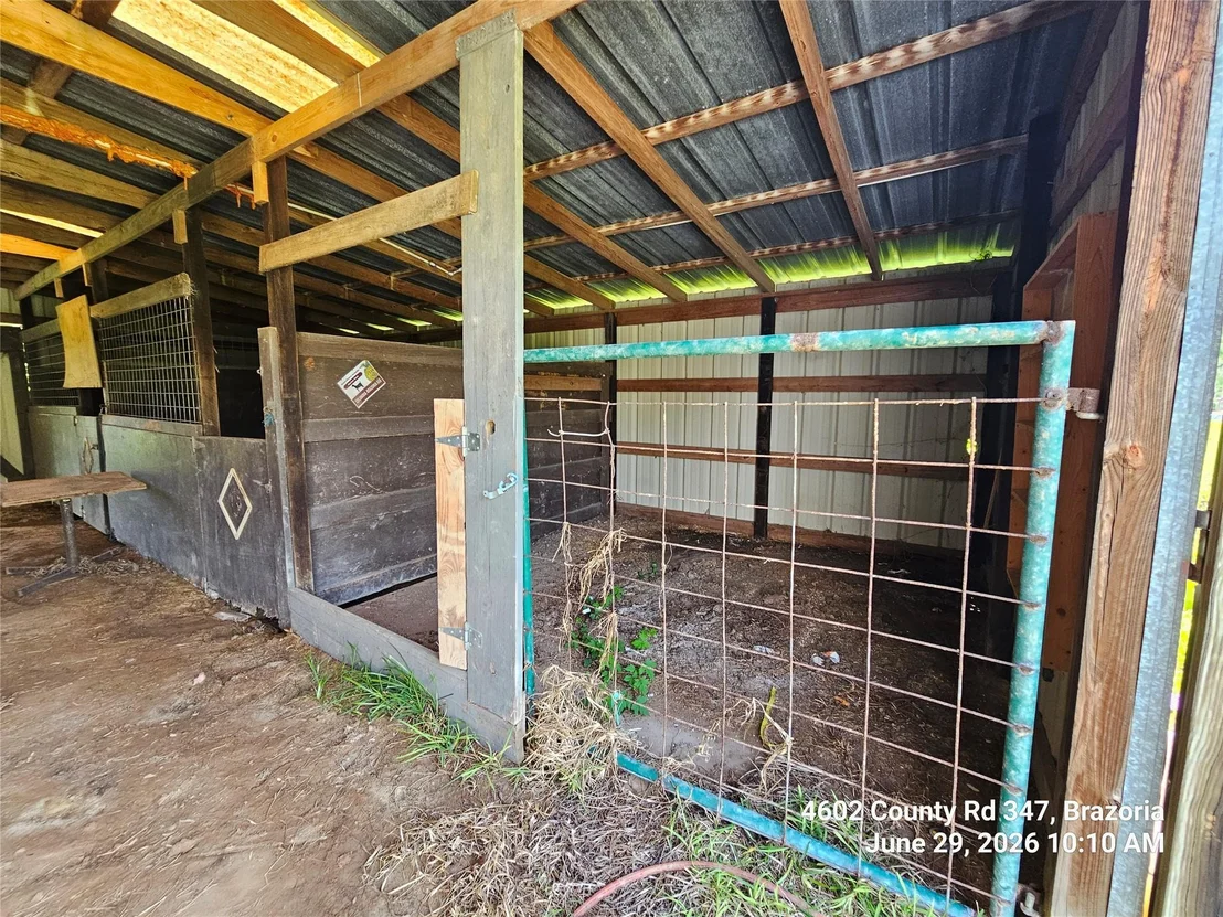 Photo of 4602 County Road 347