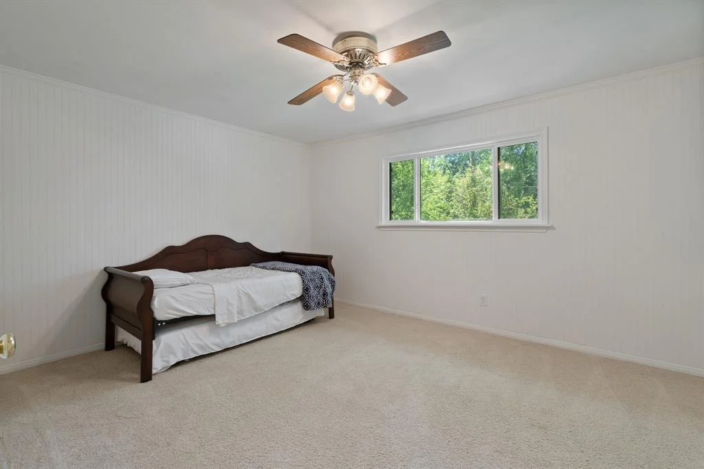 Photo of 17615 Loring Lane
