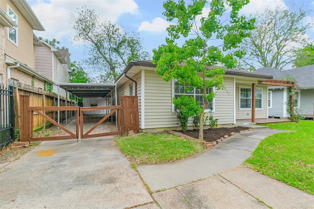 Photo of 1009 Tabor Street