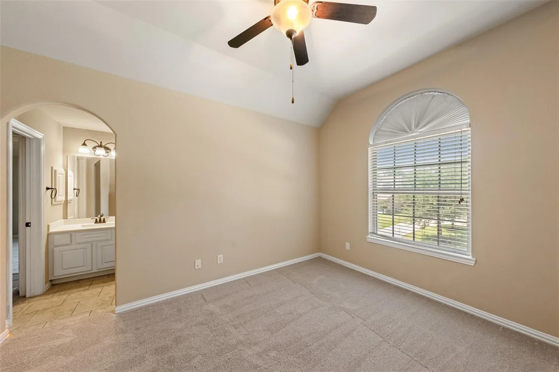 Photo of 1809 Lily Meadows Drive