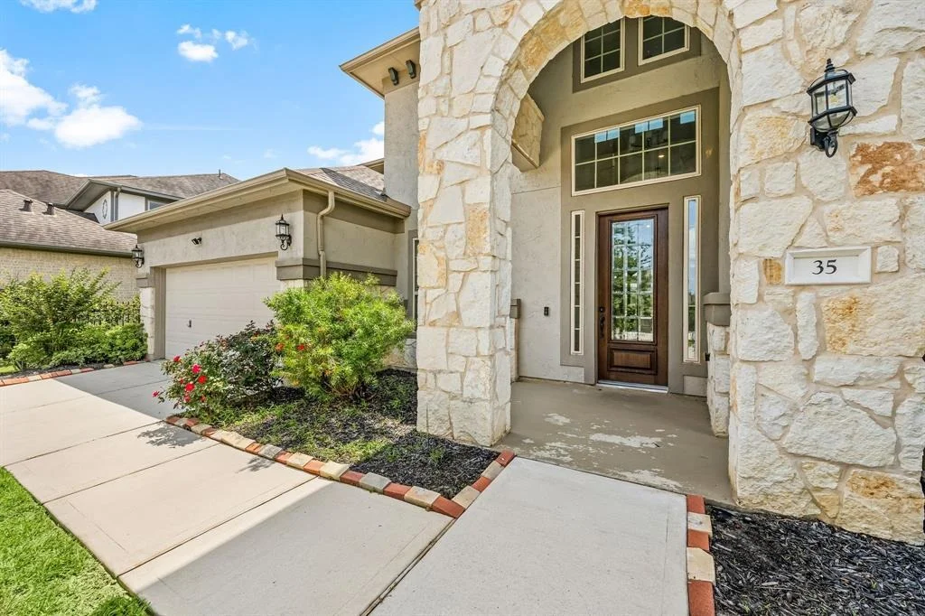 Photo of 35 Winter Thicket Place