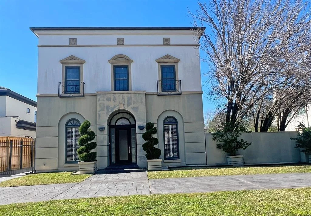 Photo of 6632 Brompton Road