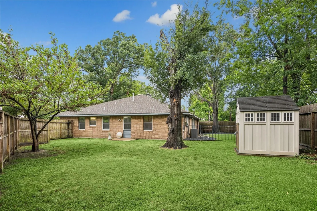 Photo of 4402 Libbey Lane