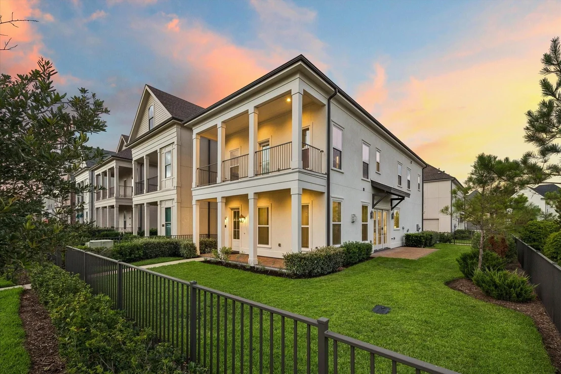 Photo of 25233 Liberty Mill Drive