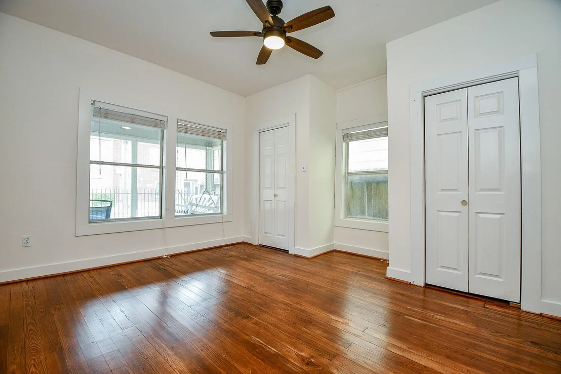 Photo of 90 Dennis Street