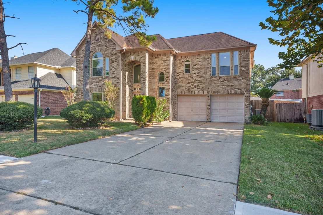 Photo of 1003 Glenview Drive