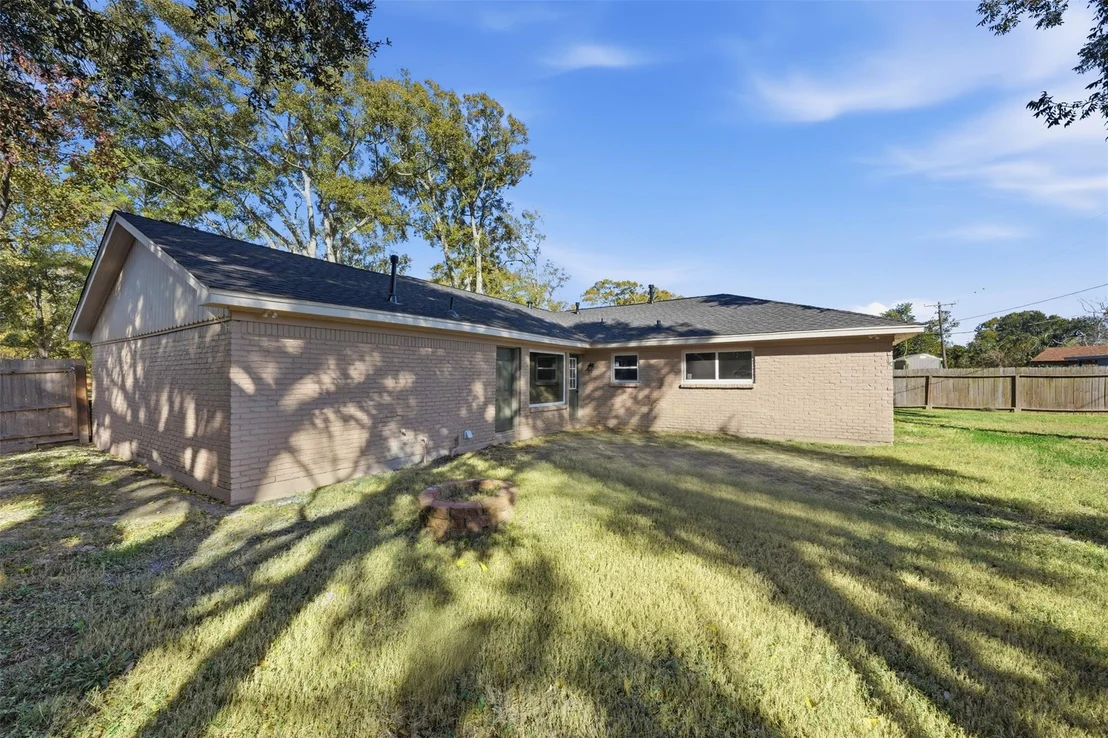 Photo of 5002 Cedar Creek Drive