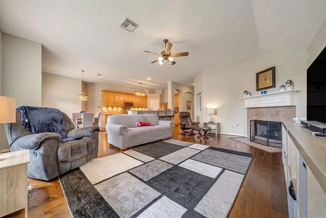 Photo of 1859 Pembrook Circle