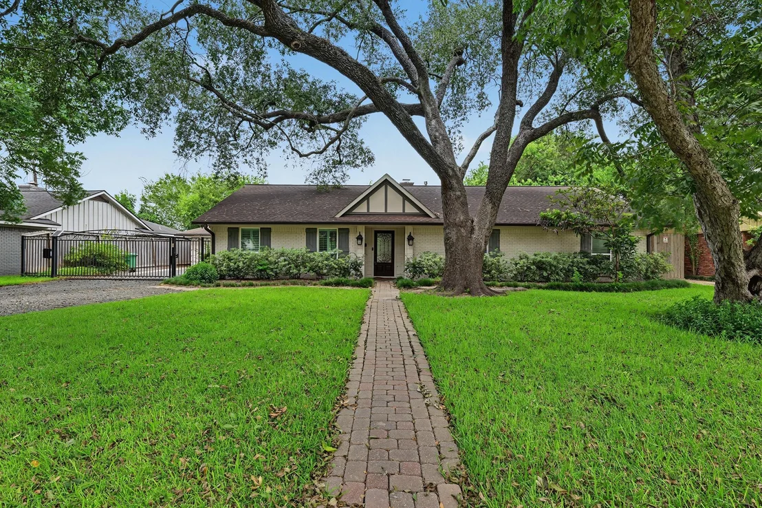 Photo of 5616 Pine Street