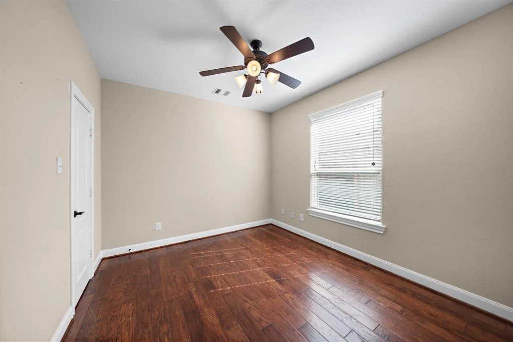 Photo of 208 Bailey Brook Lane
