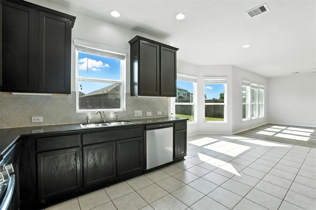 Photo of 22902 Jetty Manor Lane