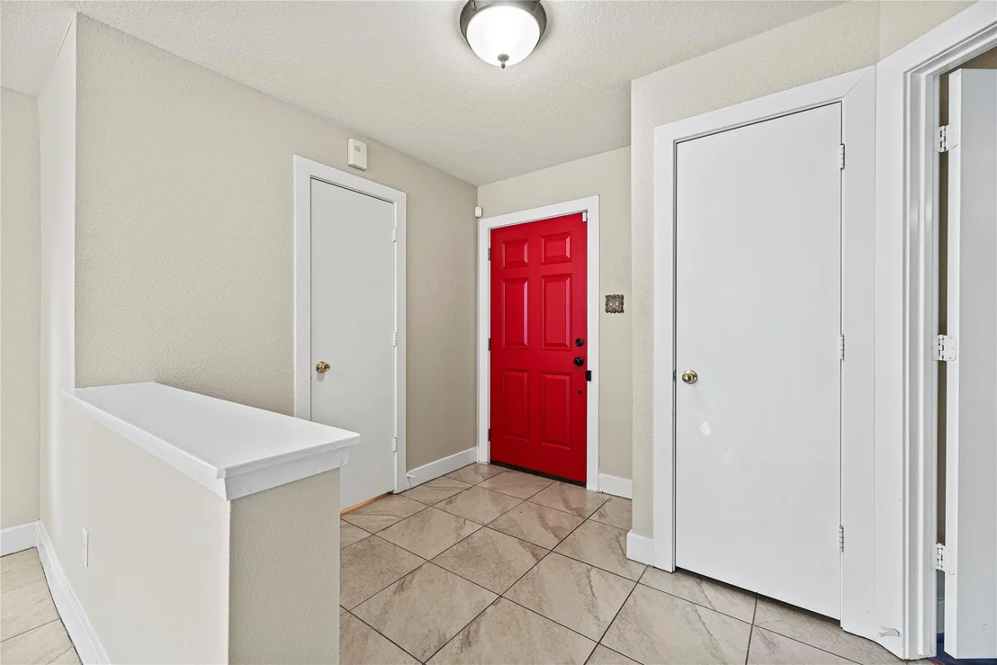 Photo of 5715 Silver Oak Drive