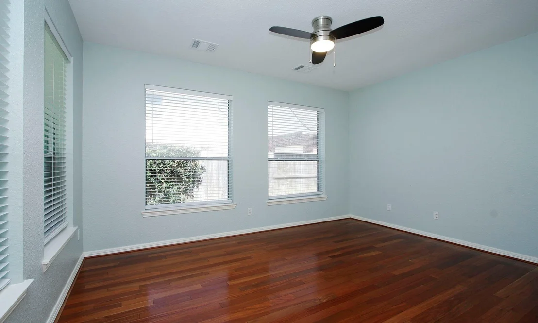 Photo of 1514 Robins Forest Drive