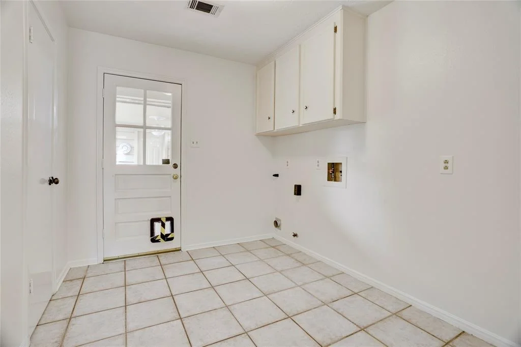Photo of 719 Loire Lane