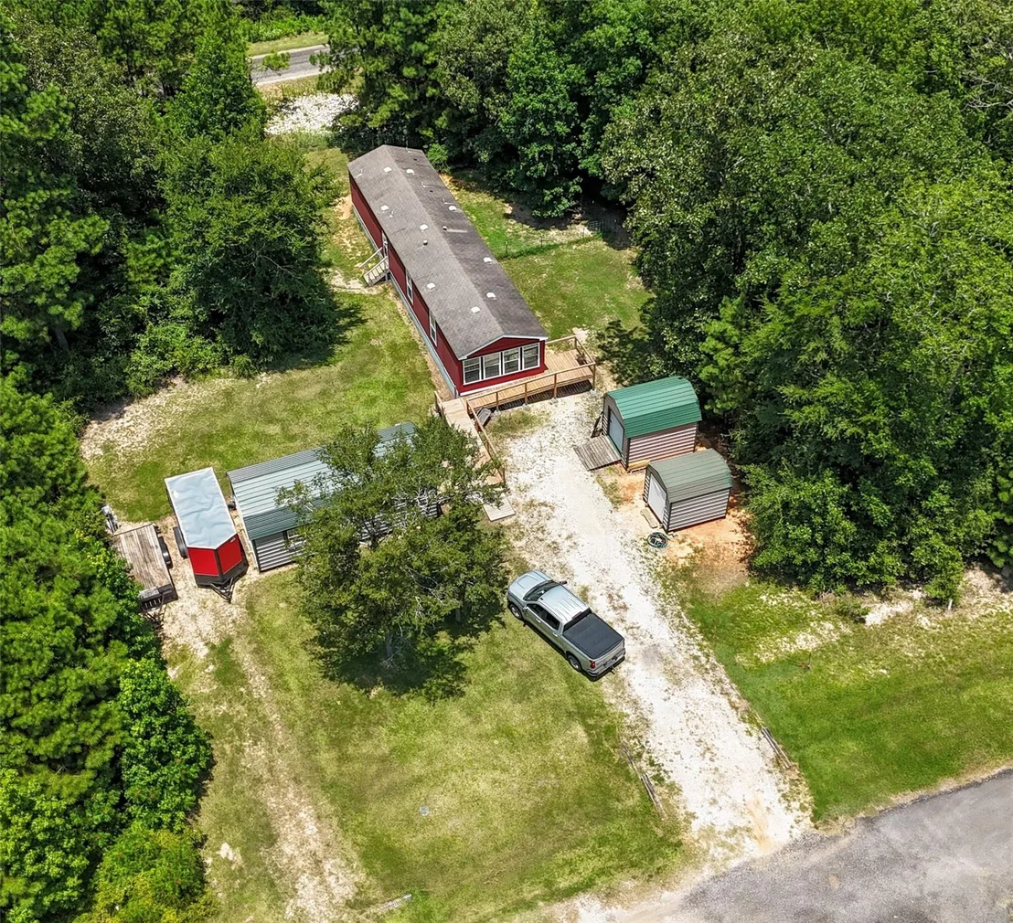 Photo of 41 Oak Shade Lane