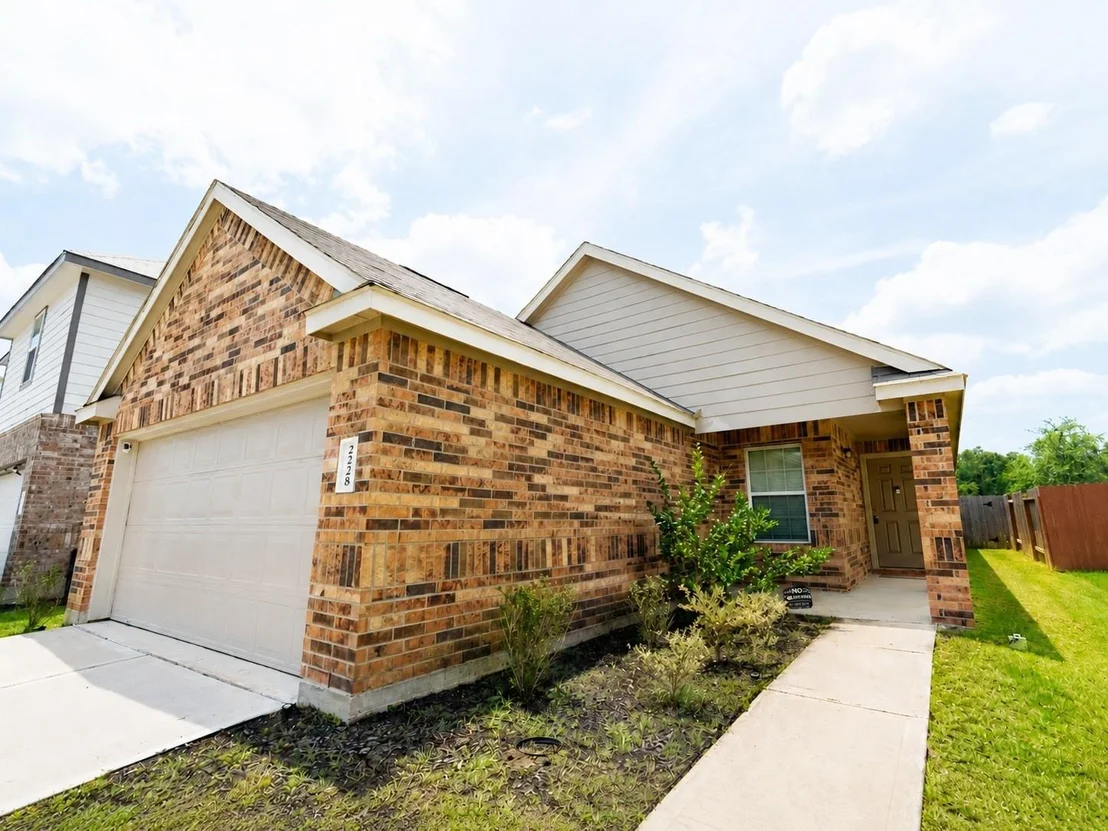Photo of 2228 Raider Drive