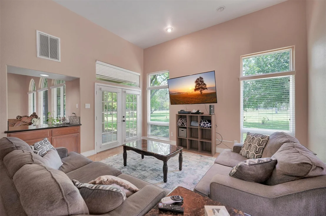 Photo of 2750 County Road 48