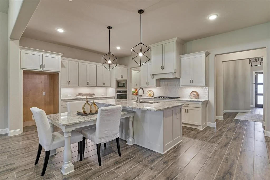 Photo of 8 Snowdrop Lily Drive