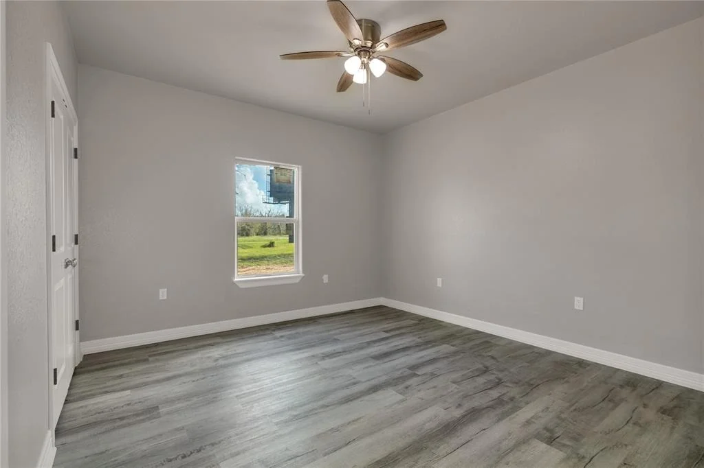 Photo of 409 E Travis
