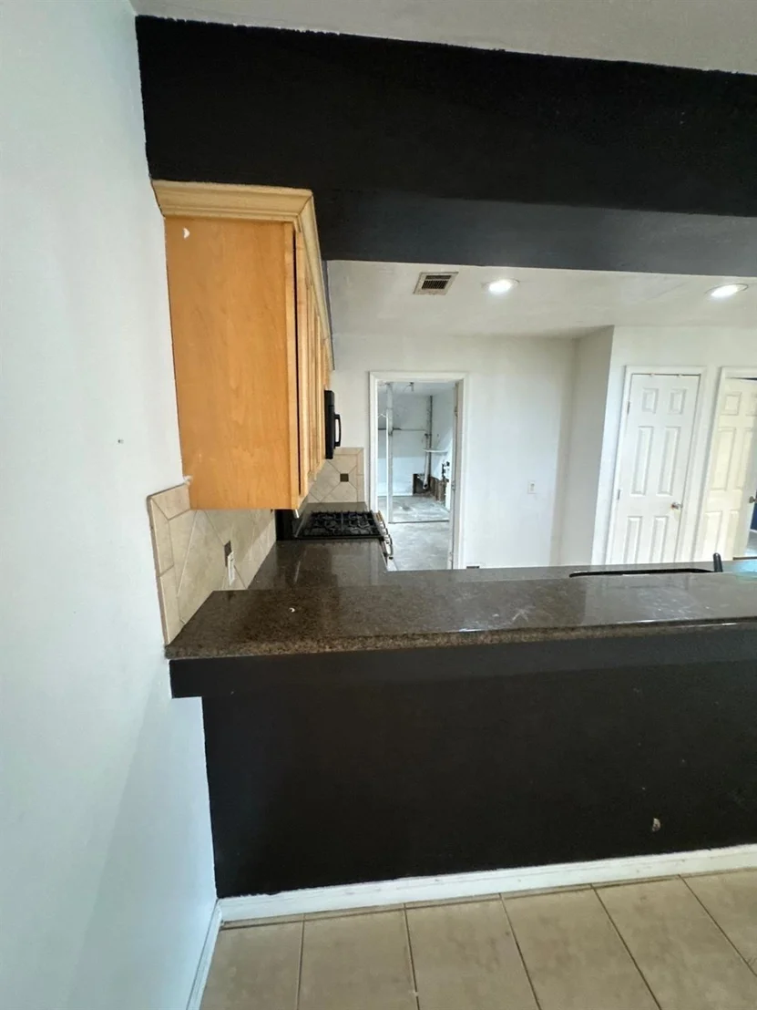 Photo of 3911 Dolphin Lane
