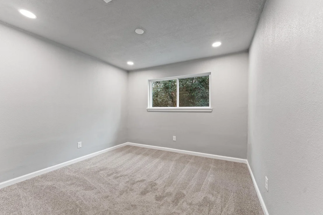 Photo of 2 Dewthread Court