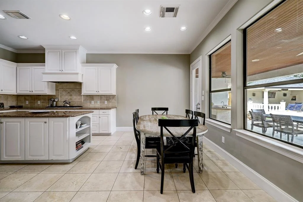Photo of 1626 Lynnview Drive