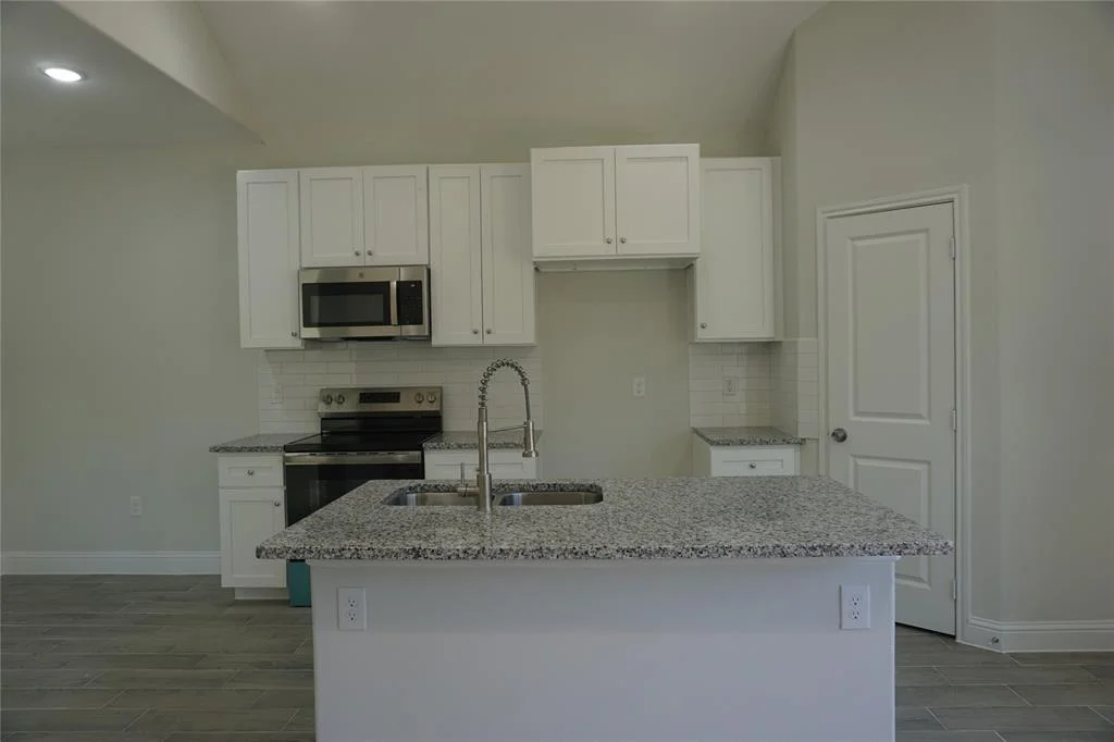 Photo of 9976 Calendar Street