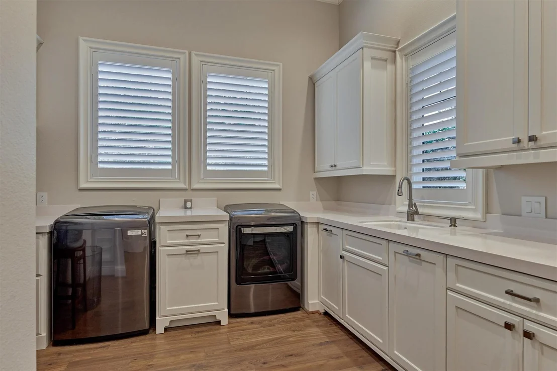 Photo of 4463 Lily Bean Road