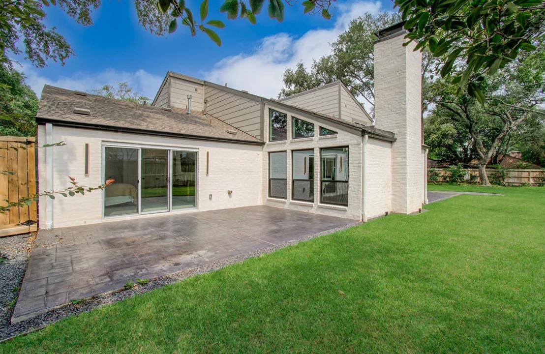 Photo of 1607 Big Lake Drive