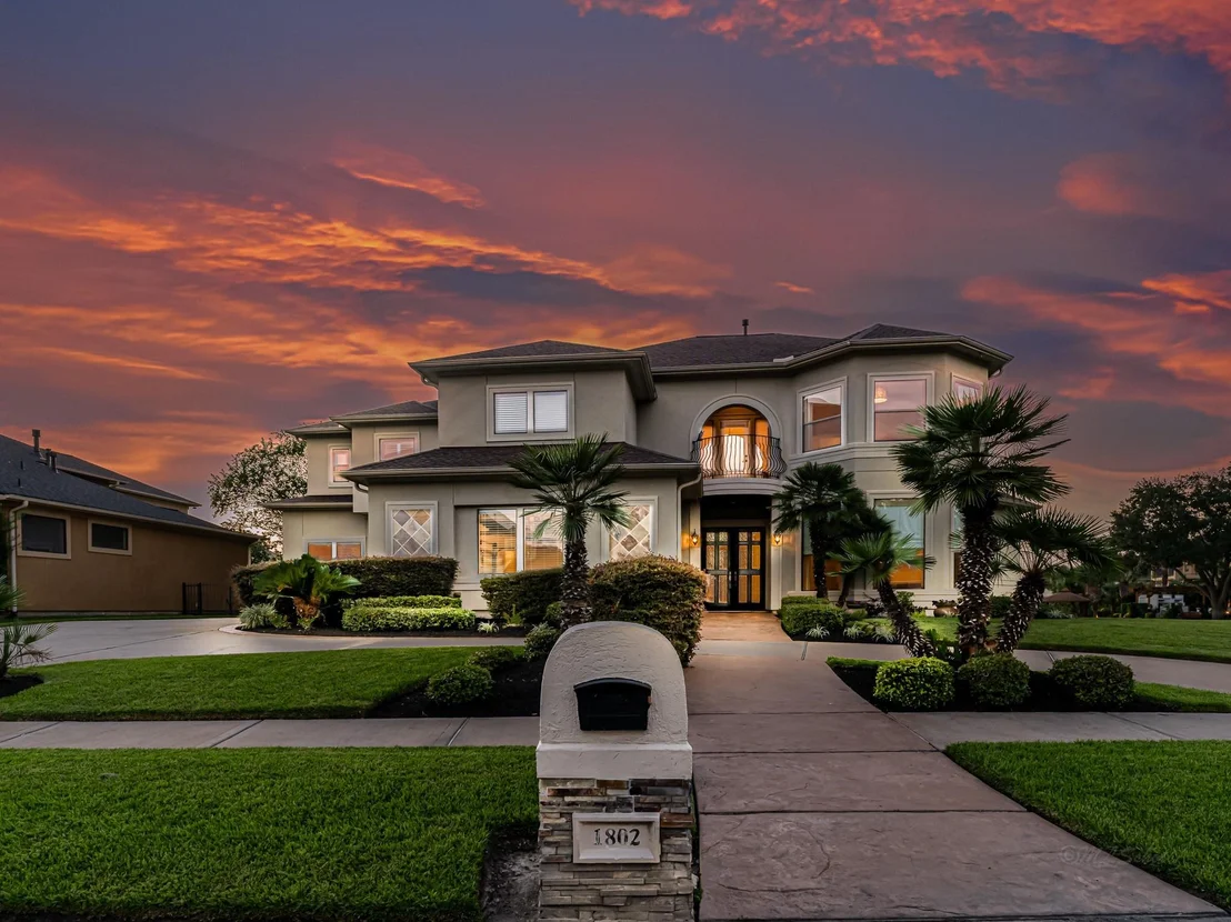 Photo of 1802 Sparrows Ridge