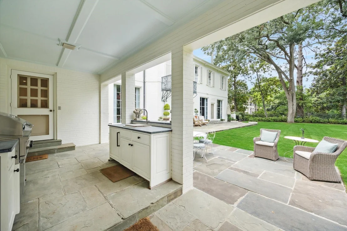Photo of 4019 Inverness Drive