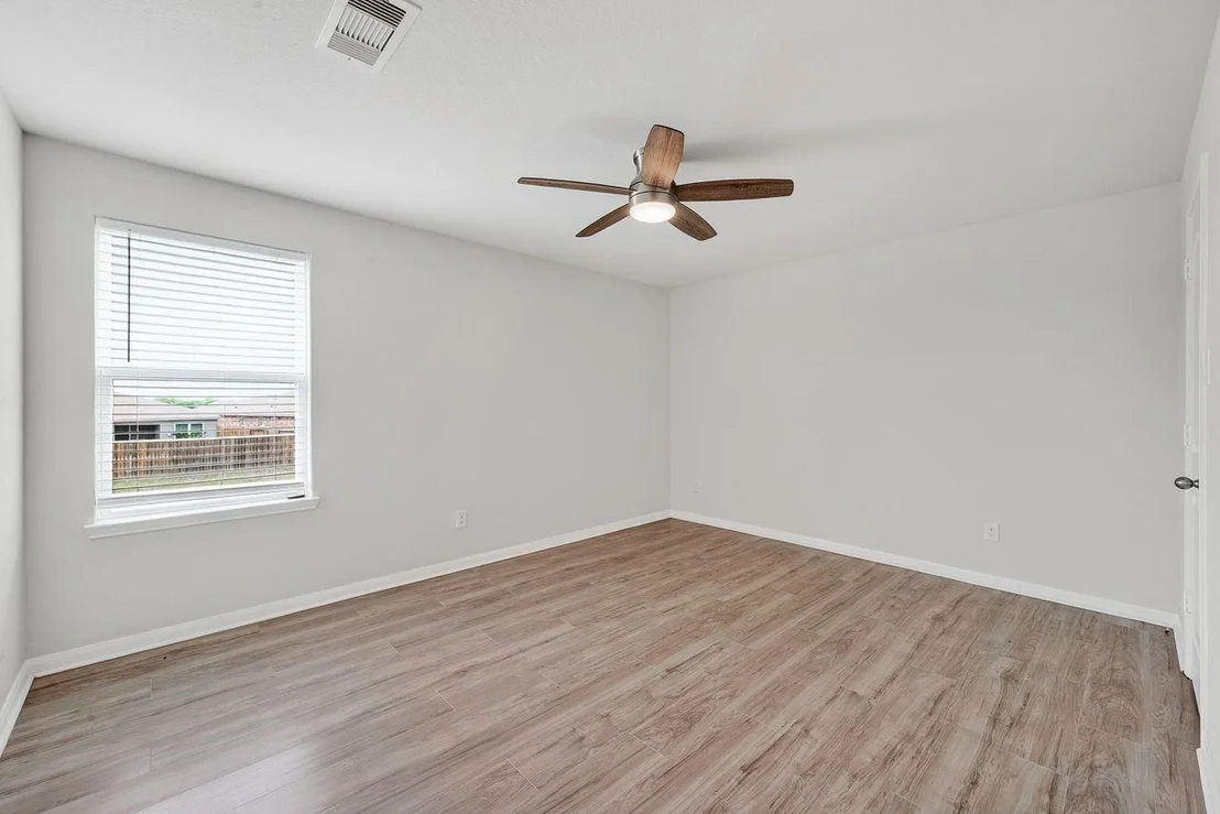 Photo of 228 Elm Patch