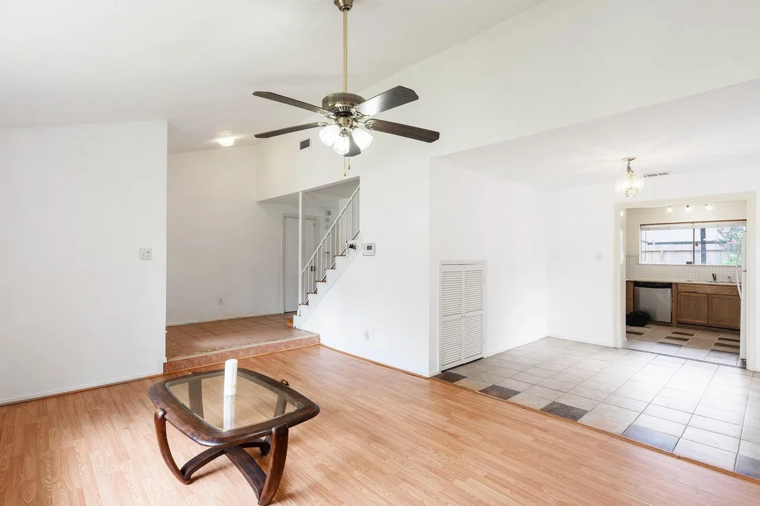 Photo of 4423 Mossygate Drive