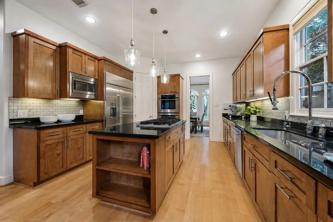 Photo of 4010 Milton Street