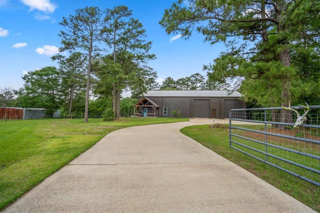 Photo of 6693 County Road 302