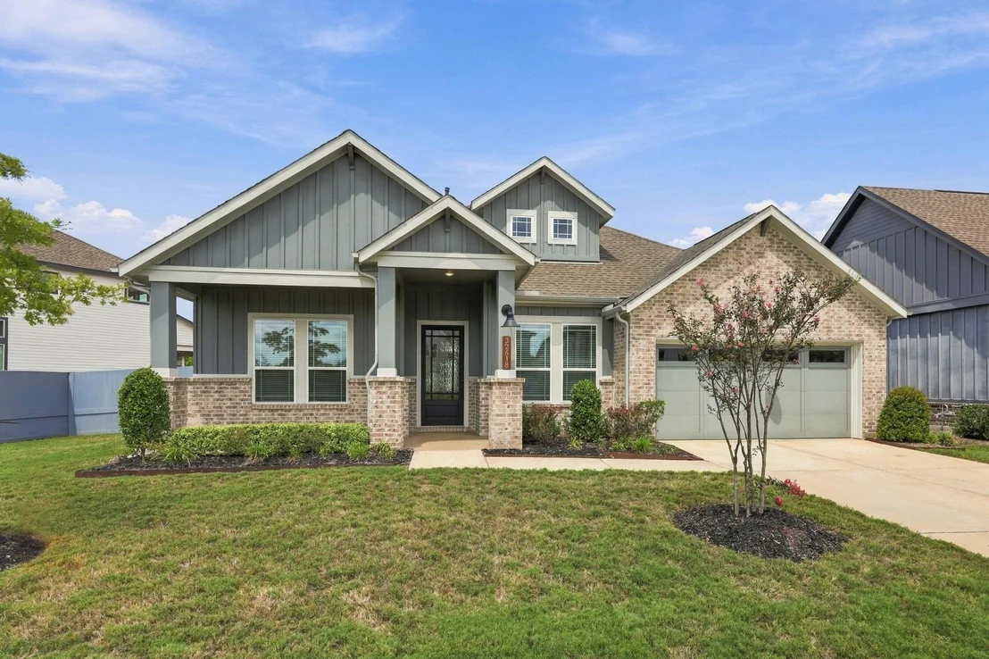 Photo of 32618 Mountain Maple Court