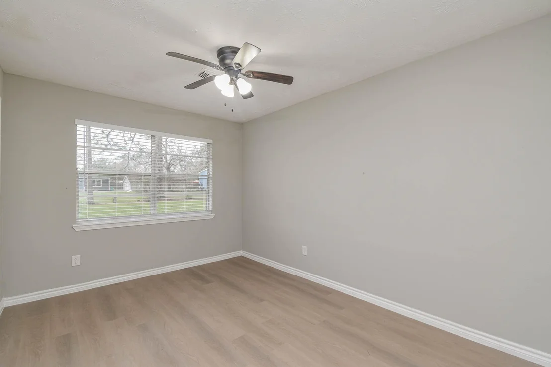 Photo of 2834 Pansy Street