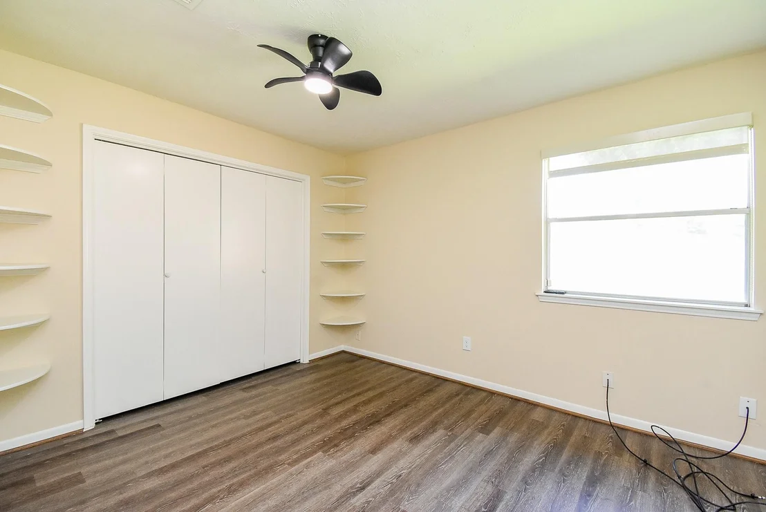 Photo of 1035 Western Meadows Drive