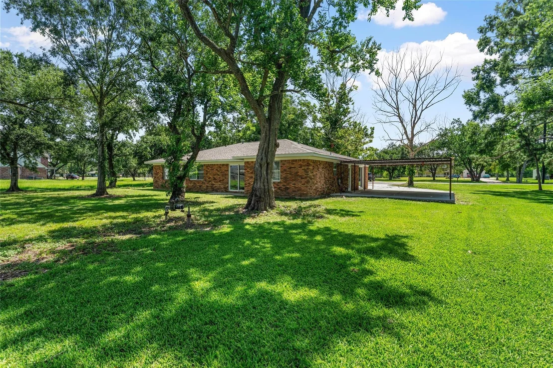 Photo of 2751 Piper Road