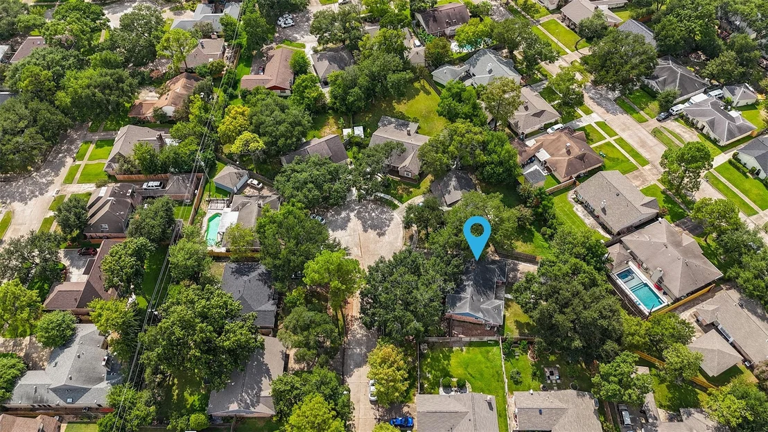 Photo of 12310 Waldemar Drive