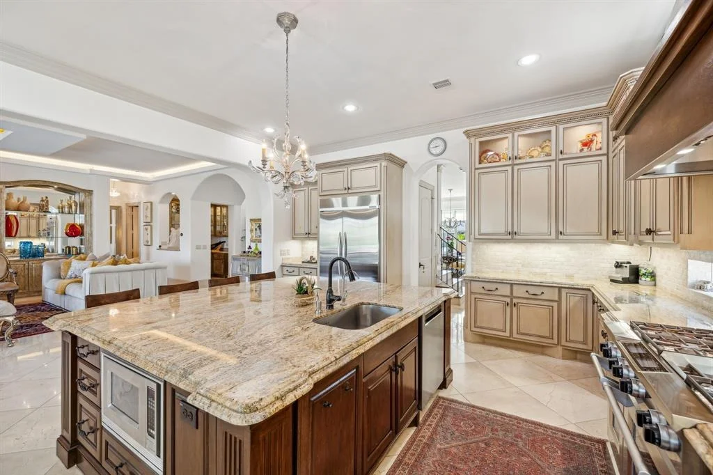 Photo of 5642 Terwilliger Way