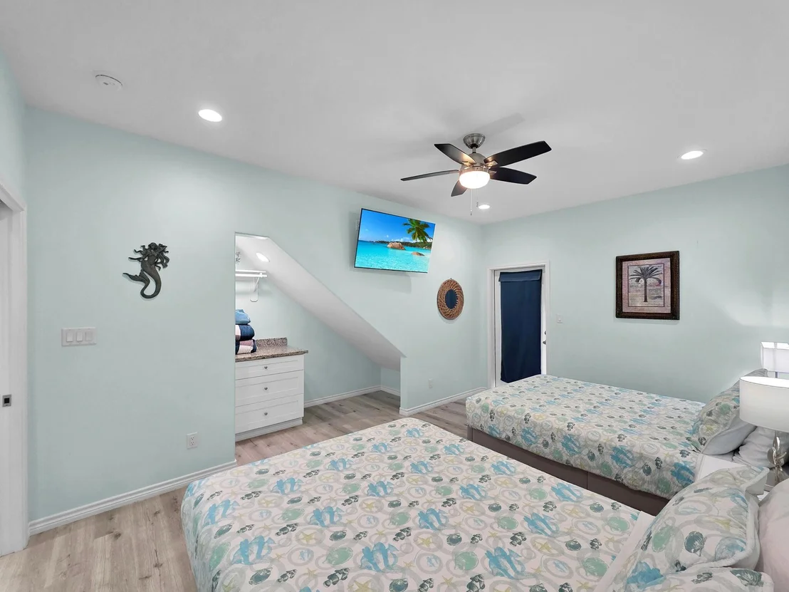 Photo of 1120 Alex Drive
