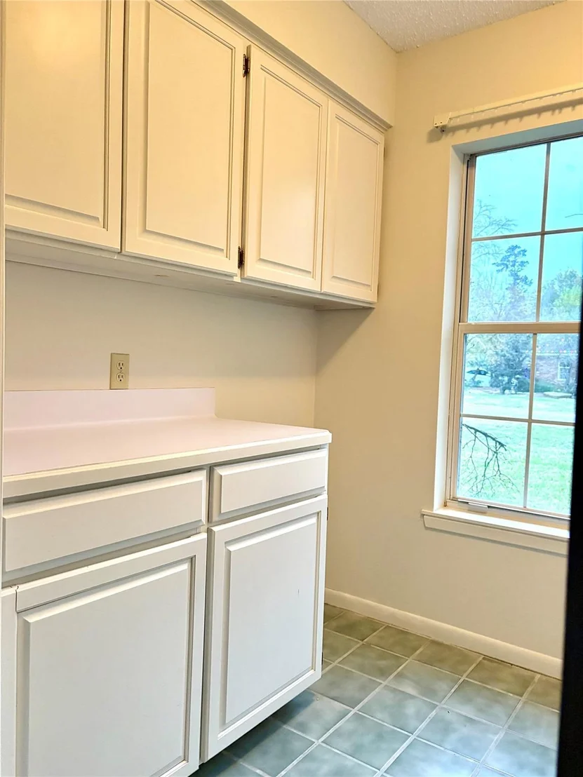 Photo of 176 Circle Drive