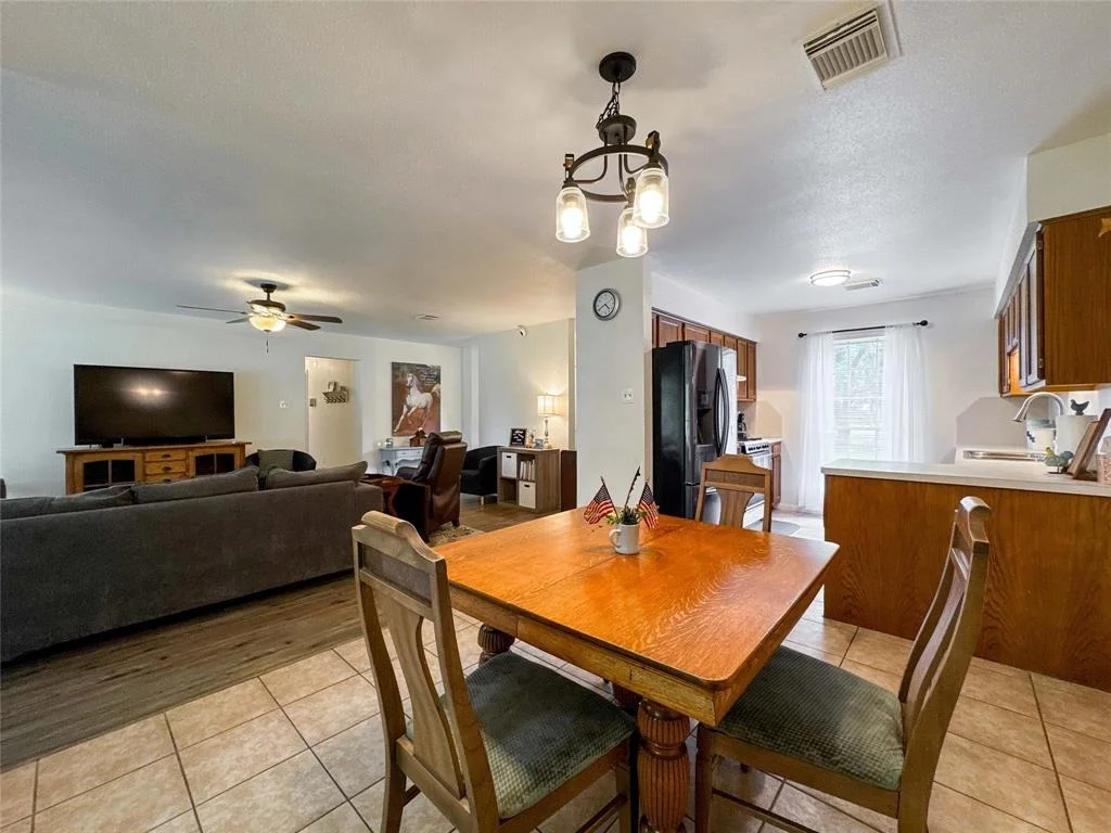 Photo of 6417 Scott Road