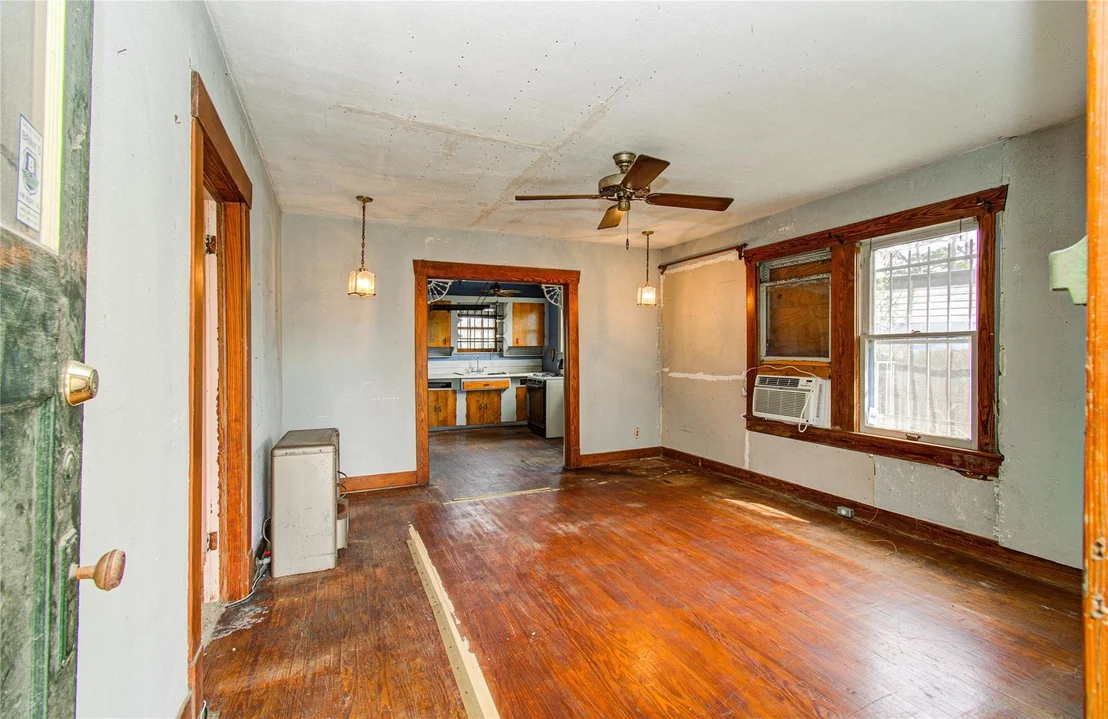 Photo of 5721 Parker Road
