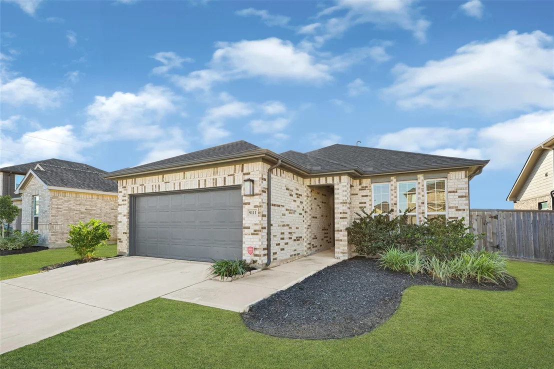 Photo of 9111 Hunter Hill Drive