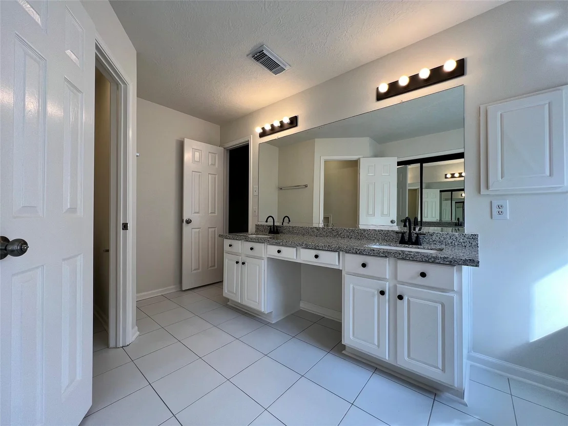 Photo of 8726 Bridge Park Drive